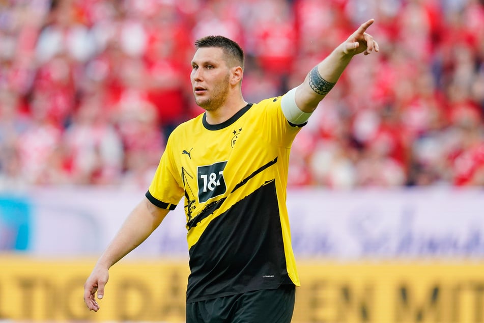 Niklas Süle (28) kämpft seit Jahren mit seinem Gewicht. Haben die BVB-Bosse jetzt genug?