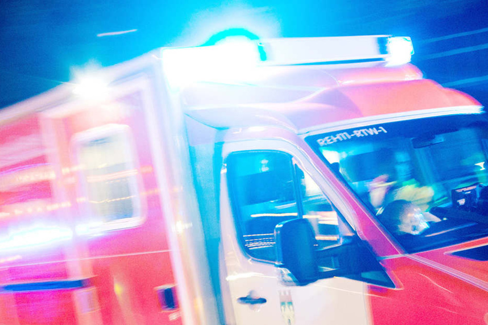 Bei dem Unfall starben zwei Personen, 22 wurden verletzt. (Symbolbild)