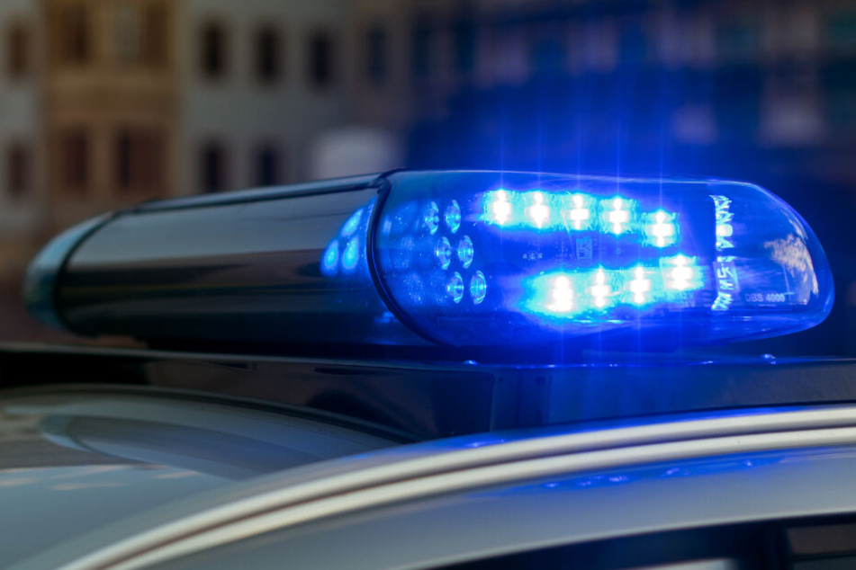 Die Polizei sucht nach einer vermissten Frau. (Symbolbild)