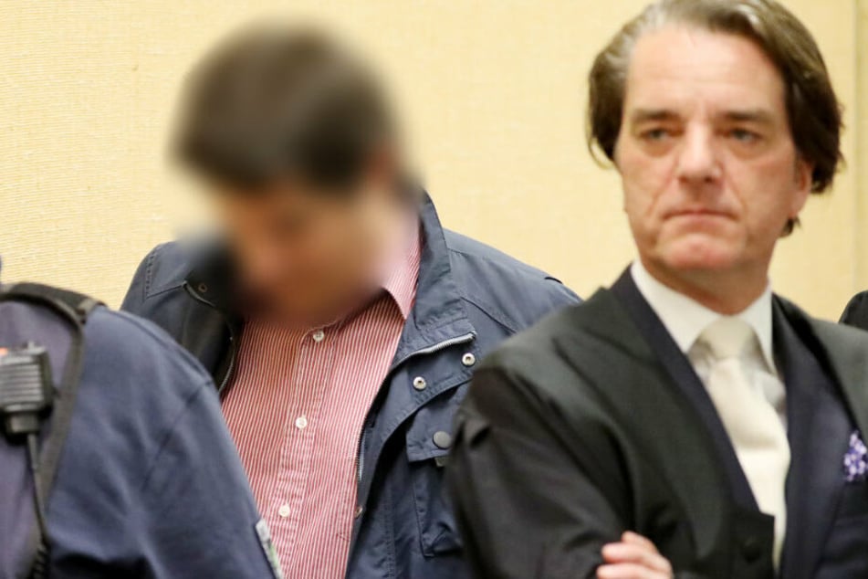 Der Mitangeklagte Christian W. (l.) legte am ersten Prozesstag ein Geständnis ab.