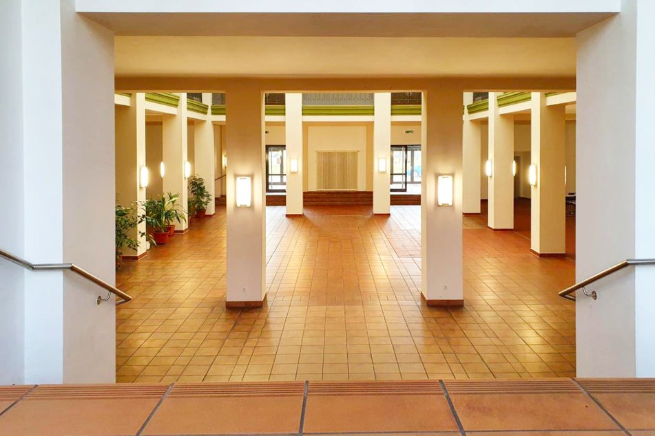 In der Kantine des Behördenzentrums Dresden am Standort Stauffenbergallee 2c (01099 Dresden) wird ein neuer Betreiber gesucht.