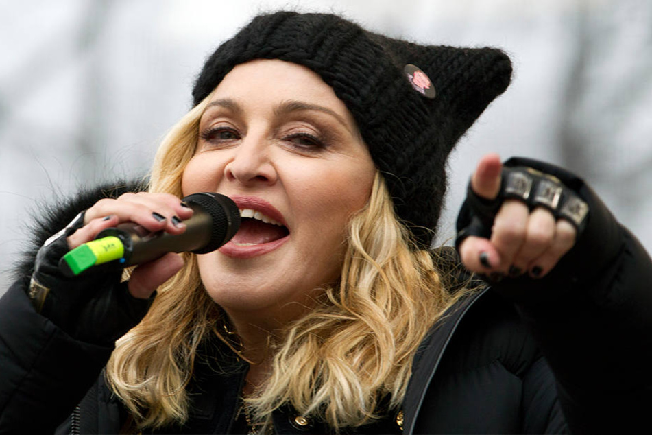 Madonna tritt am 21. Januar 2017 in Washington während der Anti-Trump-Kundgebung "Marsch der Frauen" auf.