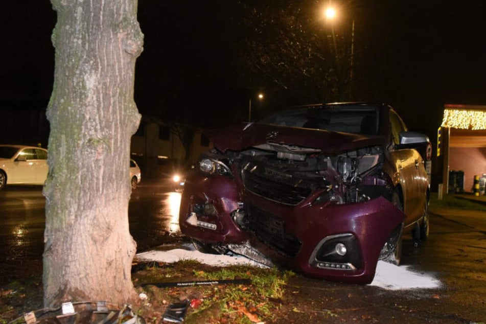 Der Mann soll die 24-Jährige in ihr Auto gedrängt haben.