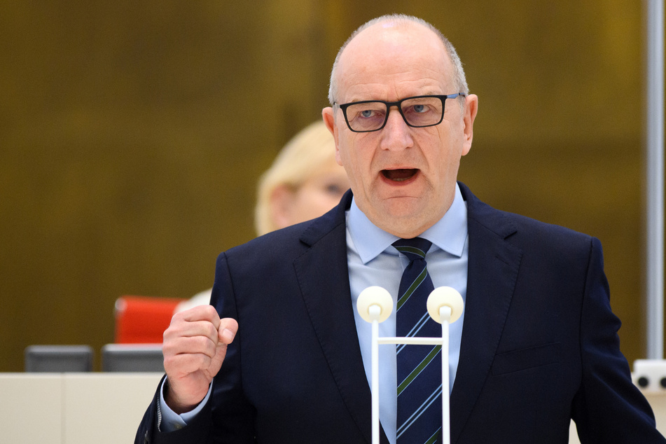 Brandenburgs Ministerpräsident Dietmar Woidke (60, SPD) schlägt Alarm wegen der dramatischen Corona-Lage.