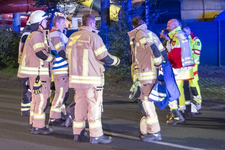 Feuerwehreinsatz im Kölner "Aqualand": Etliche Verletzte nach Gasaustritt