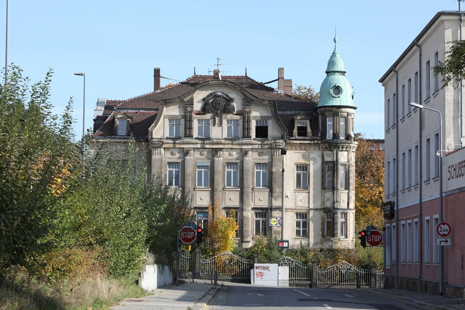 Die Villa "Pfefferkorn" gilt als geschütztes Kulturdenkmal, doch seit vielen Jahren ist sie nun schon marode.