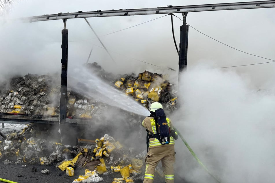 Der LKW war voll mit Windeln geladen.