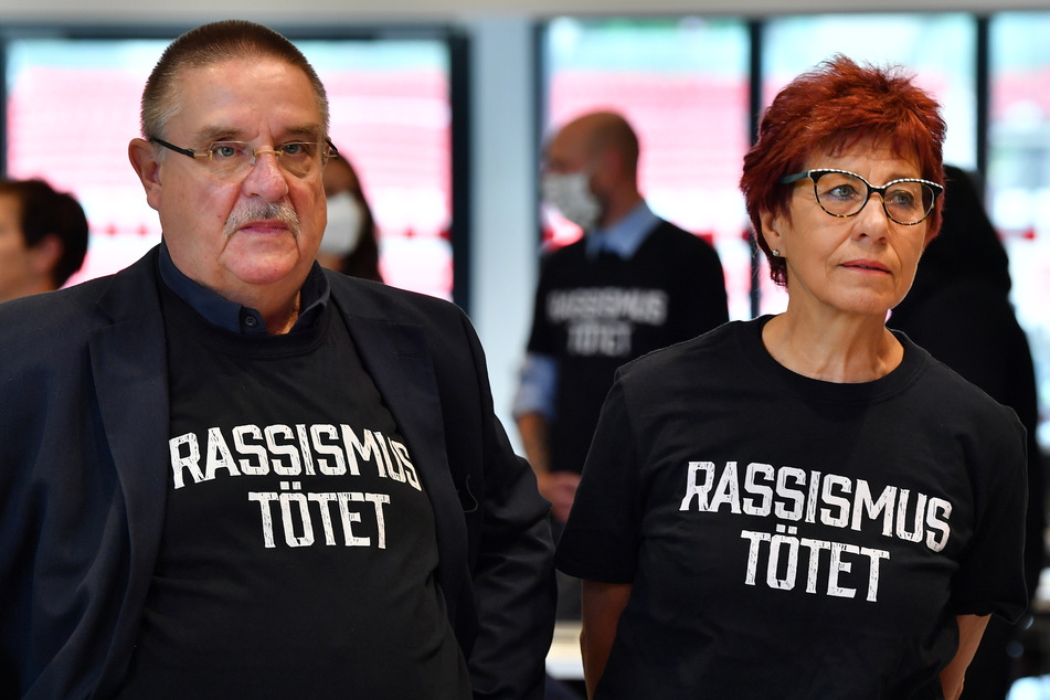 Der Linke-Abgeordnete Knut Korschewsky (60, l.) könnte das Zünglein an der Waage sein. Er will sich nur beteiligen, wenn CDU, SPD, Grüne und Linke eine Zweidrittelmehrheit aus eigener Kraft zusammenbringen.