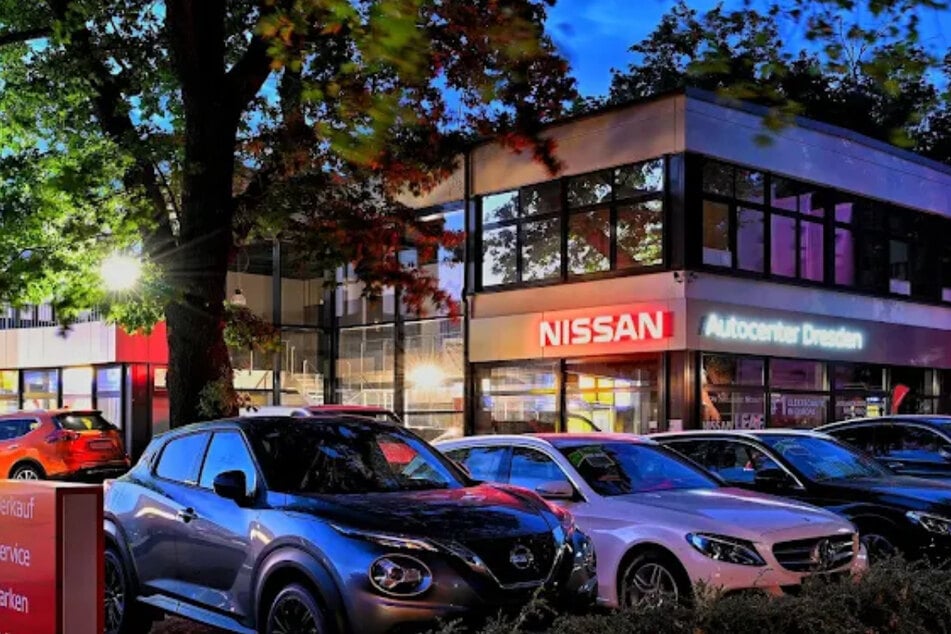 Autocenter Dresden GmbH in Dresden-Friedrichstadt