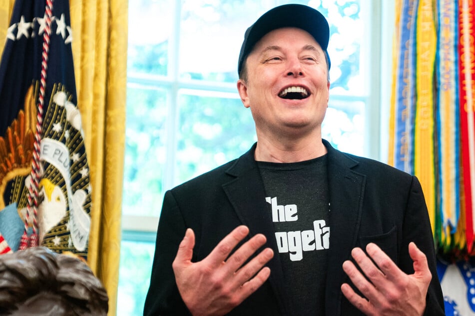 Elon Musk: Elon Musk becomes first person worth $700 billion after scoring huge pay package