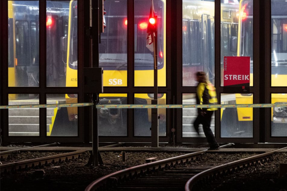 Nach Warnstreik in BaWü: Rollt der Nahverkehr am Dienstag wieder?