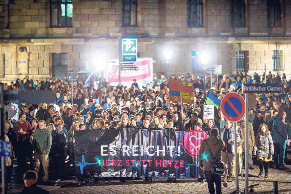 Das Bündnis „Herz statt Hetze“ will am Montag auf die Straße gehen.