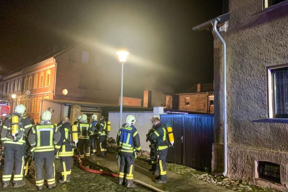 Auch die Feuerwehr konnte nicht verhindern, dass die Werkstatt komplett ausbrannte.