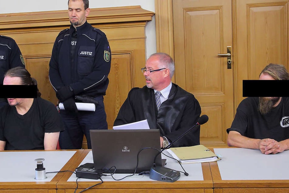 Verurteilt: Christian G. (39, links) und Clemens E. (28, rechts) müssen für mehrere Jahre in Haft.