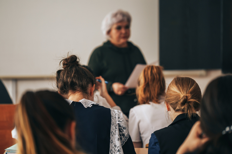 Lehrer an Oberschulen und Gymnasien dürfen im Schnitt mit einem ordentlichen Betrag nach Hause gehen.