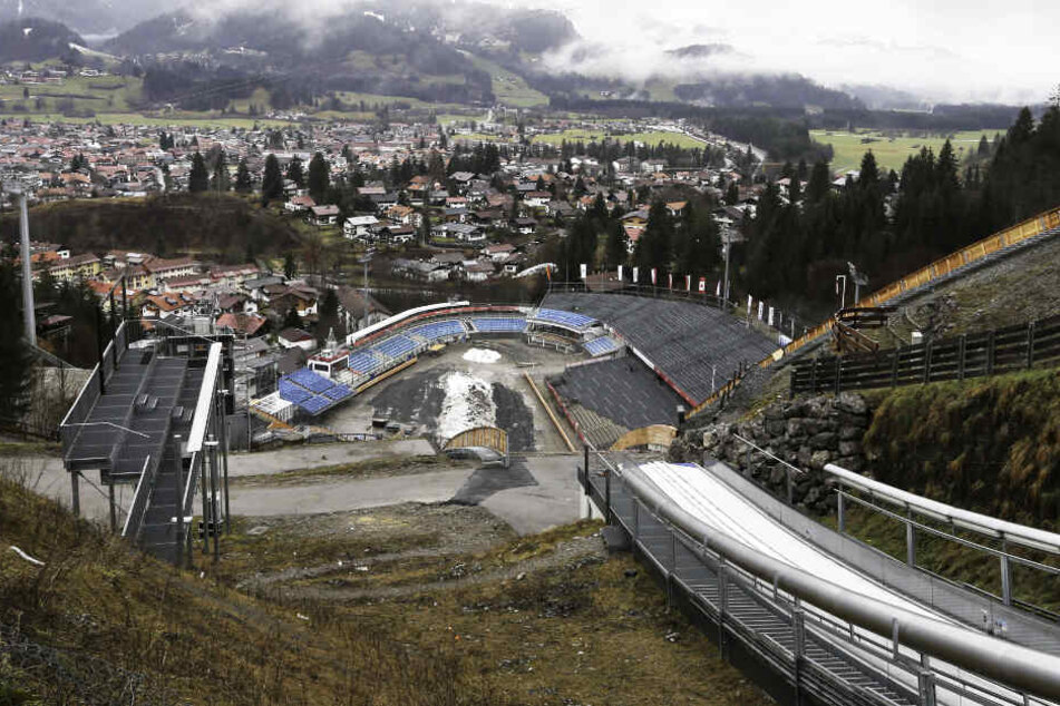Die Vorbereitungen für die diesjährige Vierschanzentournee laufen bereits auf Hochtouren.