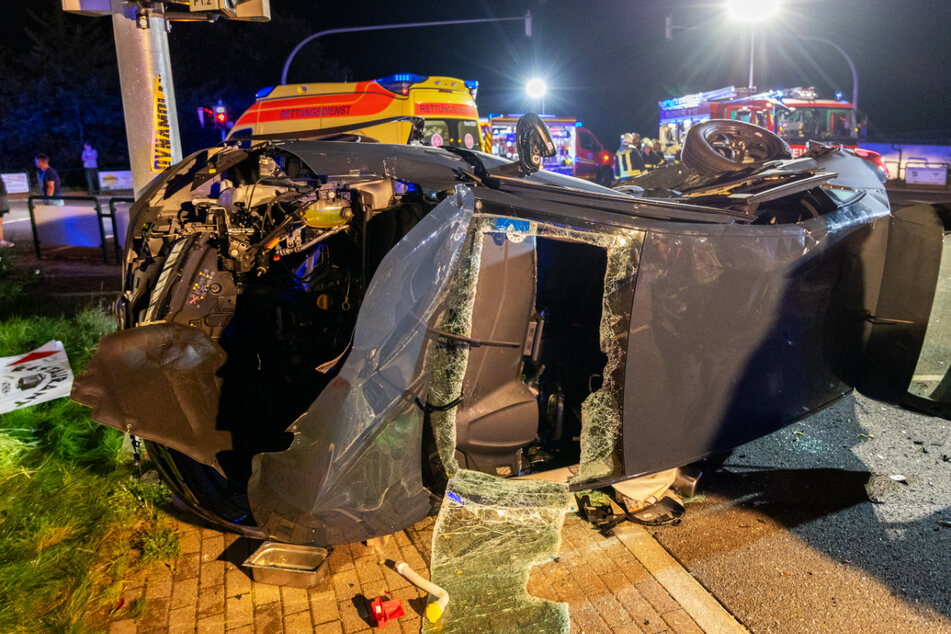 Heftiger Crash im Vogtland: Zwei Verletzte, 46.000 Euro Schaden