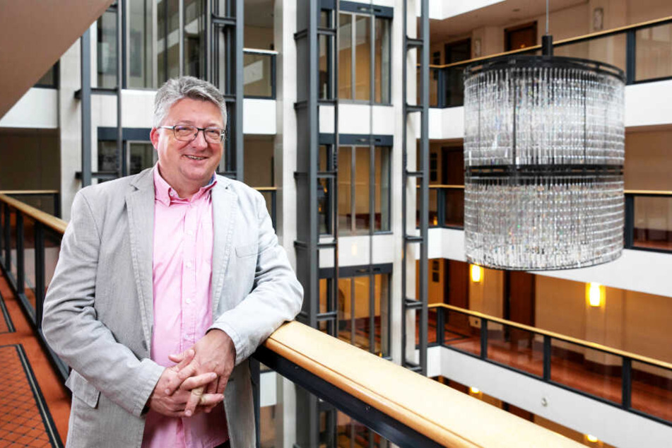 Schläft gern mal zum Schnäppchenpreis in Luxushotels: André Hennig (52) ist Stammgast bei der Aktion.
