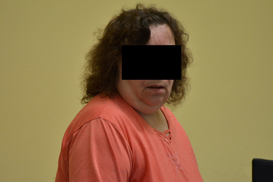 Roselore D. wurde wegen Betrugs verurteilt.