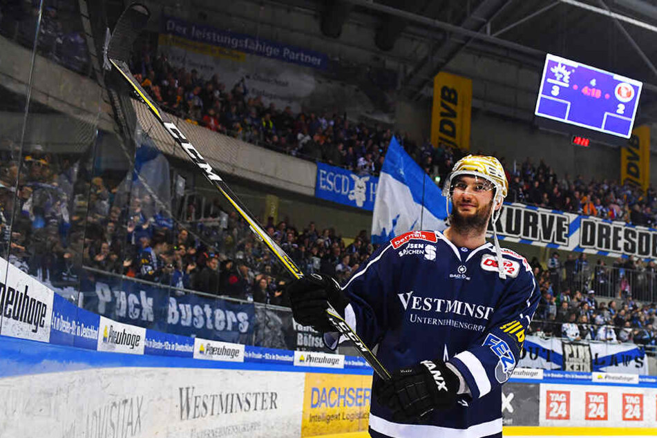 Kann Jordan Knackstedt eine Ehrenrunde laufen und mit den Fans das erreichen des Minimalziels "Pre-Play-offs" feiern? Dafür muss ein Sieg gegen Bad Tölz her.