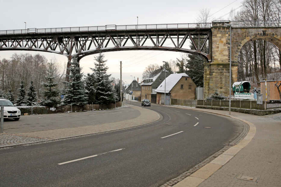 Von 2019 bis 2022 wird das Rabensteiner Viadukt saniert.