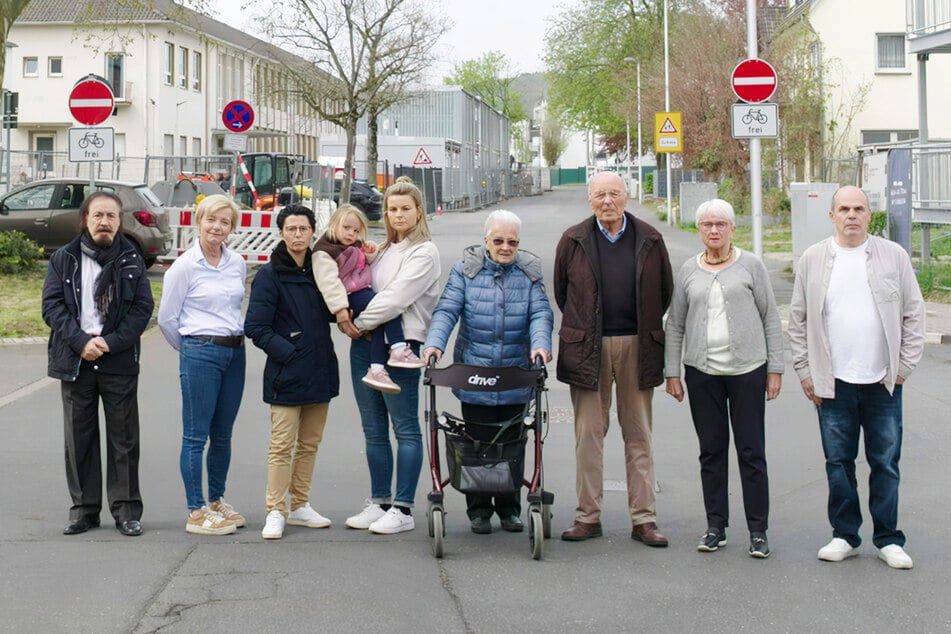 Diese Nachbarn ihrer Eltern lässt Susanne Jäger in ihrer Dokumentation "Allein in der Flut – Mein Vater und die tödliche Nacht im Ahrtal" zu Wort kommen.