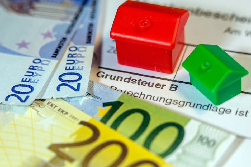 Bis Ende Januar sollten Immobilien- und Grundstücksbesitzer die Grundsteuererklärung abgeben. (Symbolbild)