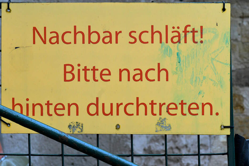 Die Sperrstunde soll helfen, Anwohner vor Lärm zu schützen. Gegner bezweifeln das.