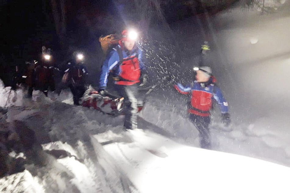 Die Bergwacht musste die erschöpften Wanderer wieder ins Tal bringen.
