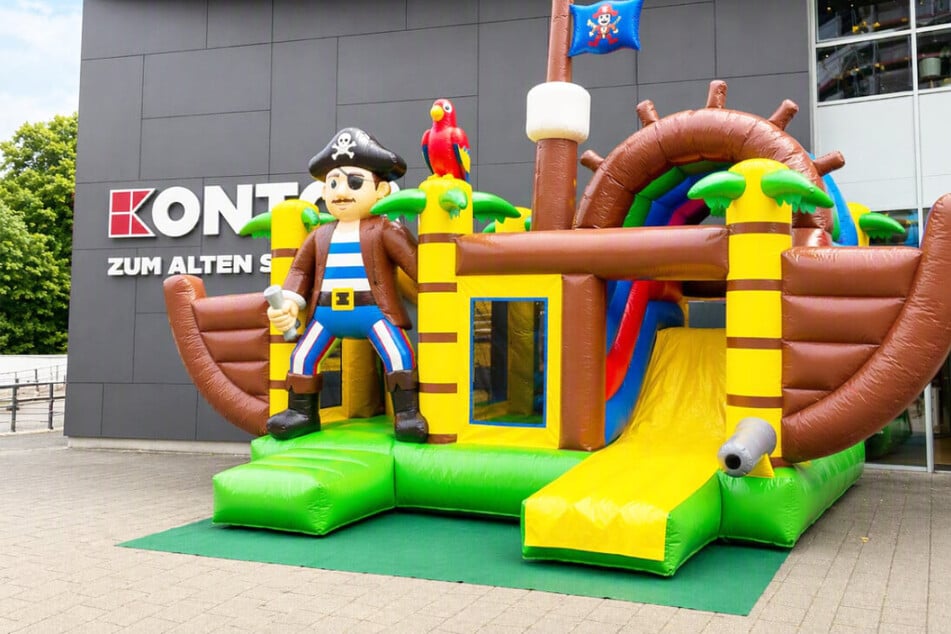 На «Happy Family Days» ТЦ «Kontor Vegesack» удивит яркой программой для всей семьи.*