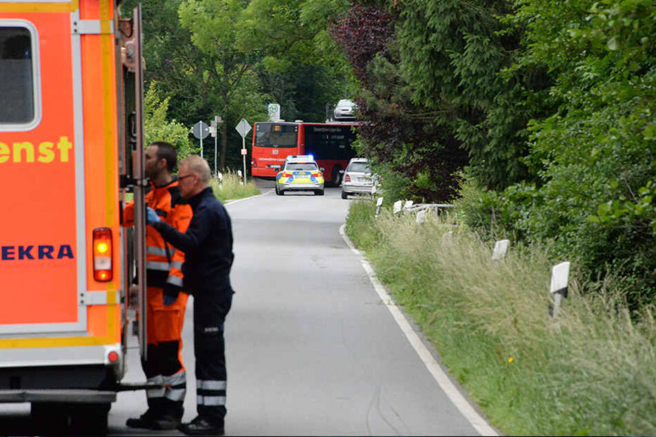 Die Autofahrer, die direkt vor der Vollsperrung landeten, wurden rückwärts zur Ausfahrt geleitet.
