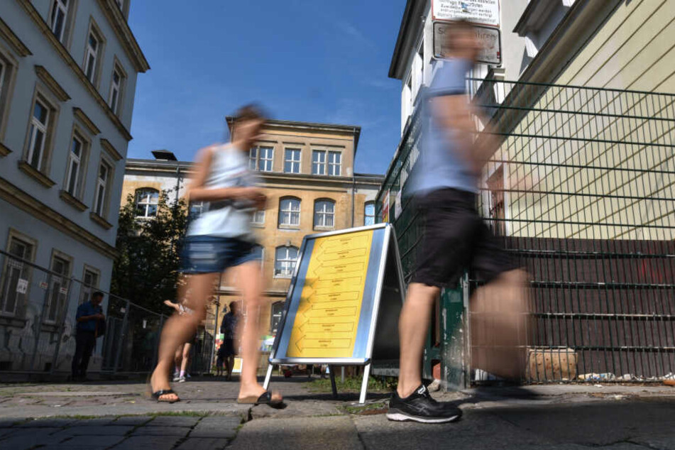 Ordentlich Zulauf im Wahllokal Neustadt Hohensteiner Straße.