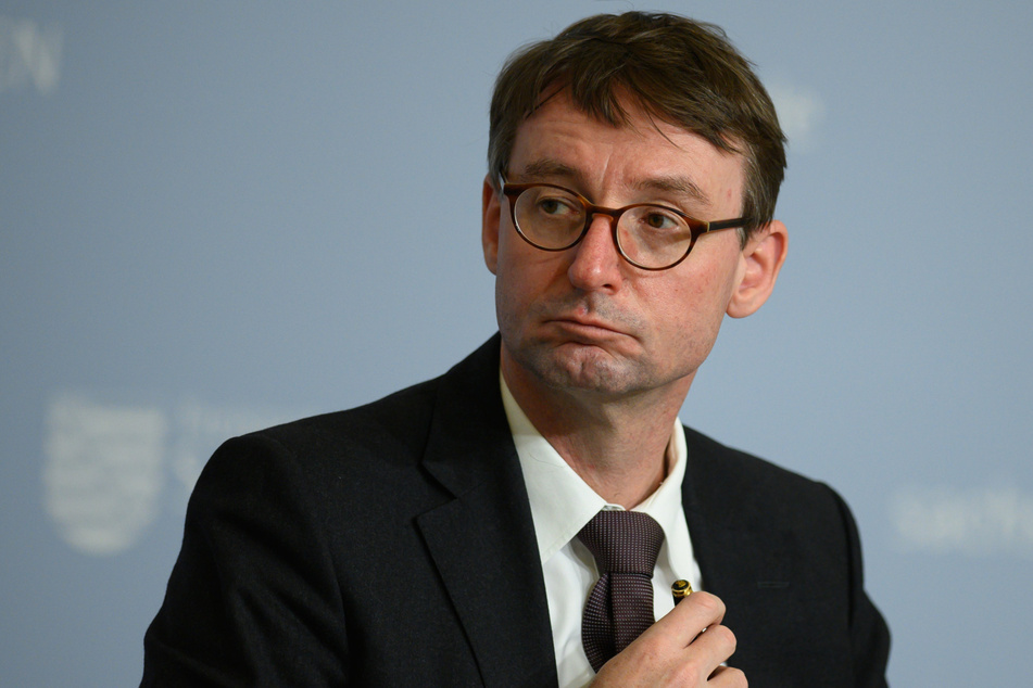 Innenminister Roland Wöller (50, CDU).