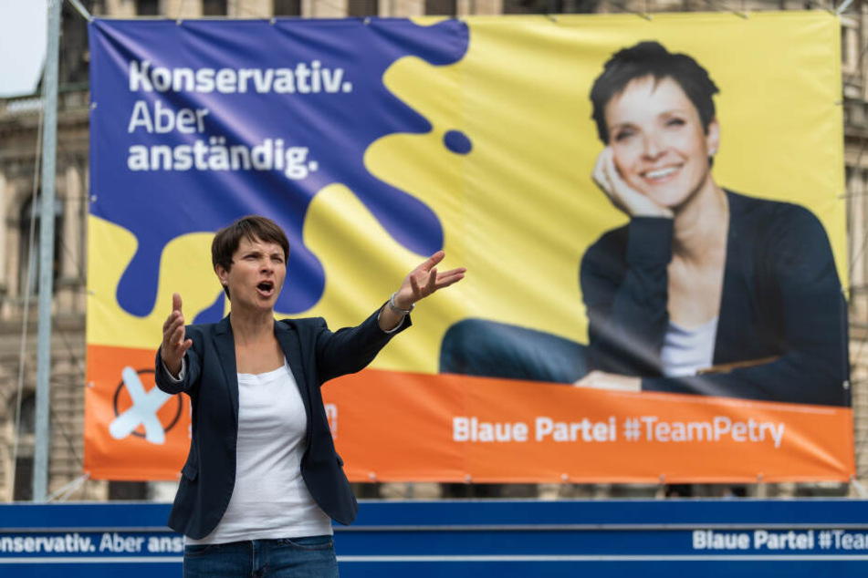 Die Vorsitzende der "Blauen Partei" bei einer Wahlkampfveranstaltung in Dresden Ende Juli.