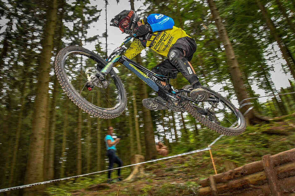 Biker können ab Herbst ihre Runden am Pöhlberg in Annaberg-Buchholz drehen.