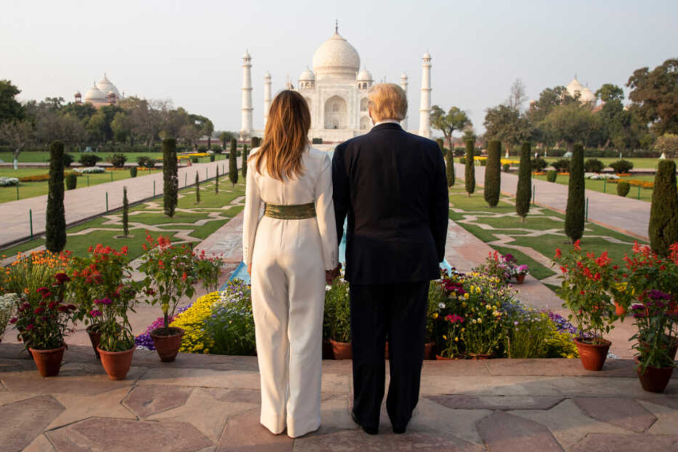 Während ihres zweitägigen Staatsbesuchs in Indien besuchen Donald und Melania auch bekannte Sehenswürdigkeiten wie das Taj Mahal.