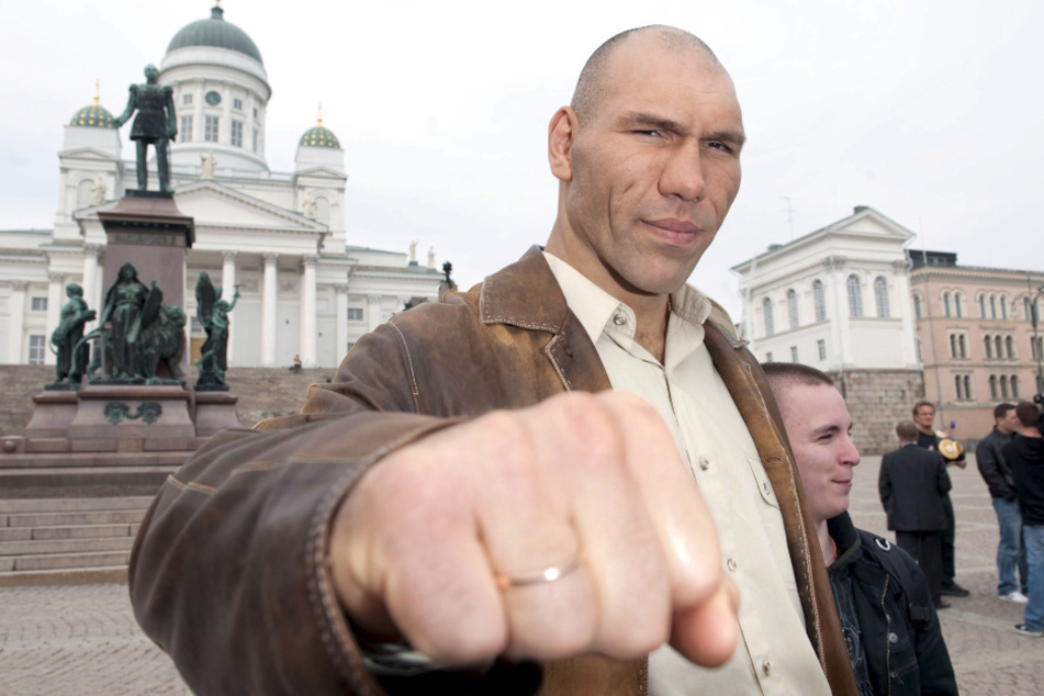 Nikolai Walujew (49) hielt jahrelang den Schwergewichtstitel der WBA. Inzwischen sitzt er als Abgeordneter in der Duma. (Archivfoto)