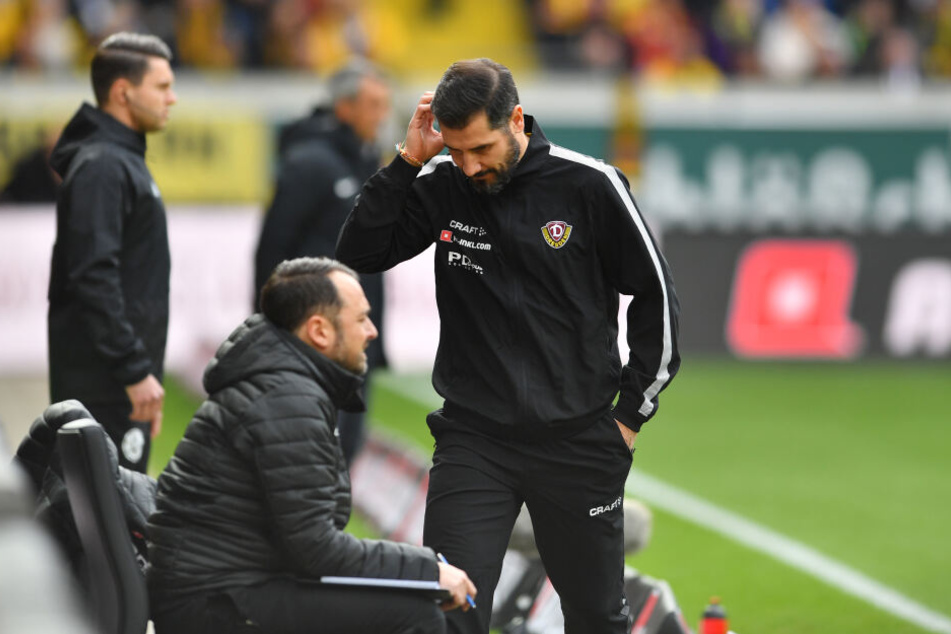Fiel beriet sich immer wieder mit seinem Co-Trainer Patrick Mölzl.