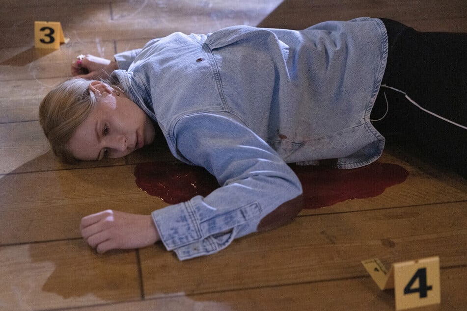 Zoe Vogt wird tot in ihrer Wohnung entdeckt.