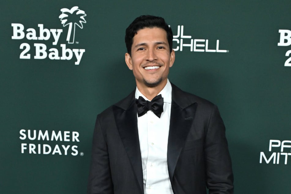 Danny Ramirez (33) macht sich aktuell in der Traumfabrik einen Namen.