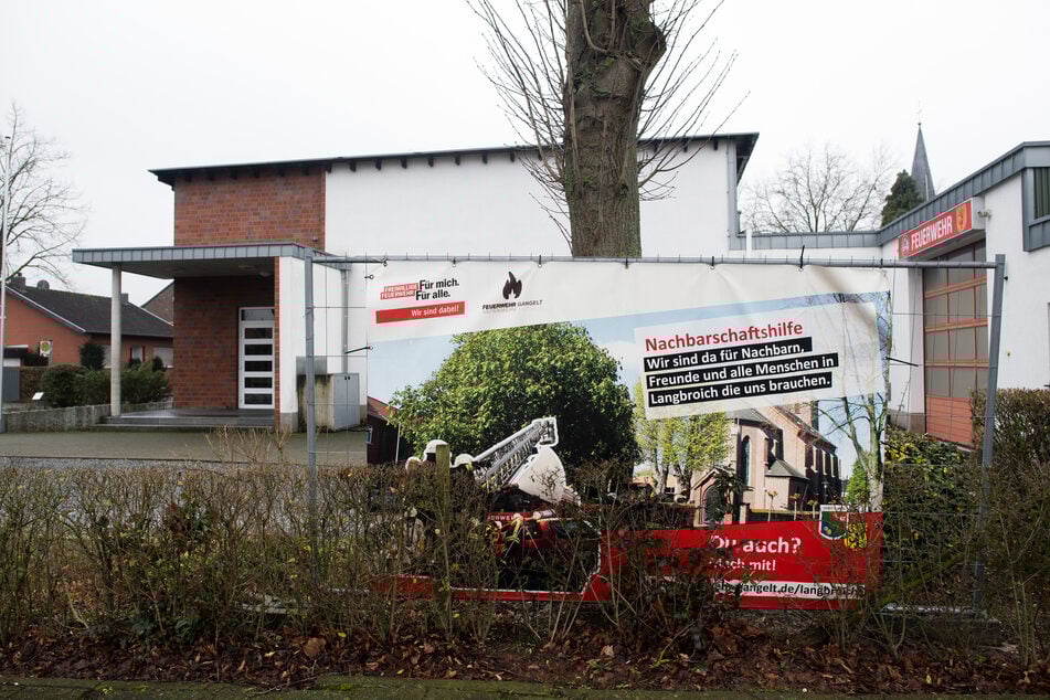 Nach einer Karnevalsfeier im Bürgertreff des Ortes Langbroich traten die ersten Covid-19-Erkrankungen in Nordrhein-Westfalen auf.