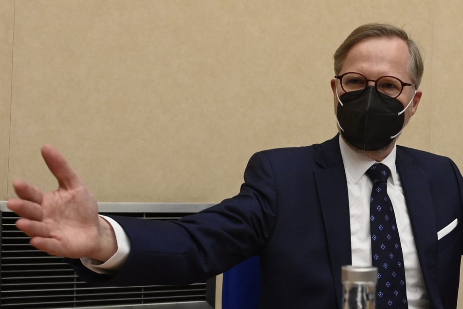 Nový český premiér Petr Fiala (57).