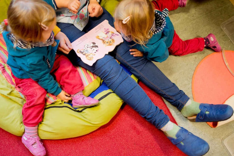 Mit Berlin schafft das erste Bundesland die Kita-Gebühren komplett ab.