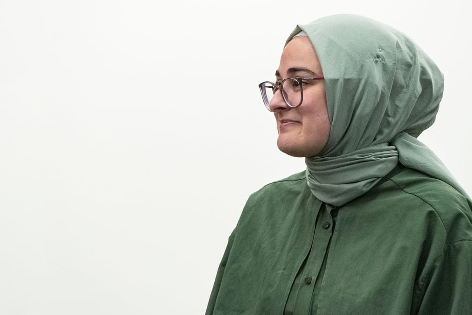 Judge blocks Trump administration's efforts to deport student for pro-Palestinian op-ed