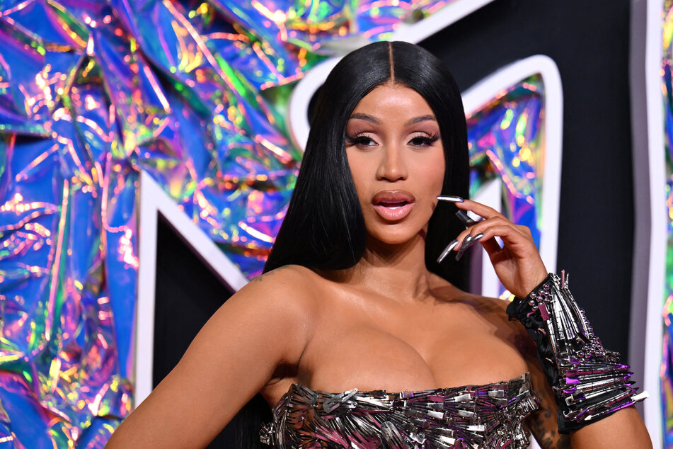 Cardi B viciously slammed a new lawsuit claiming that she underpaid the owners of the home she rented for her music video.