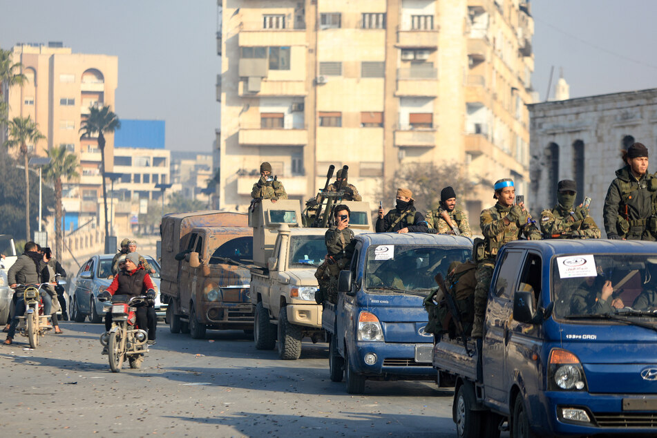 A Syrian rebel coalition led by Salafist group Hayat Tahrir al-Sham has pushed government forces out of the southern provinces of Quneitra, Sweida, and Daraa.