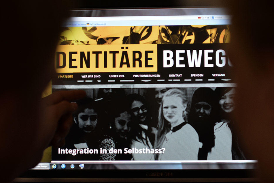 Über das Internet akquiriert die Bewegung neue Anhänger.