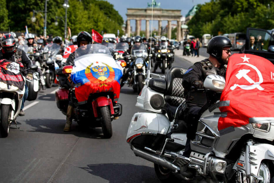 Die Rocker erreichen Berlin.