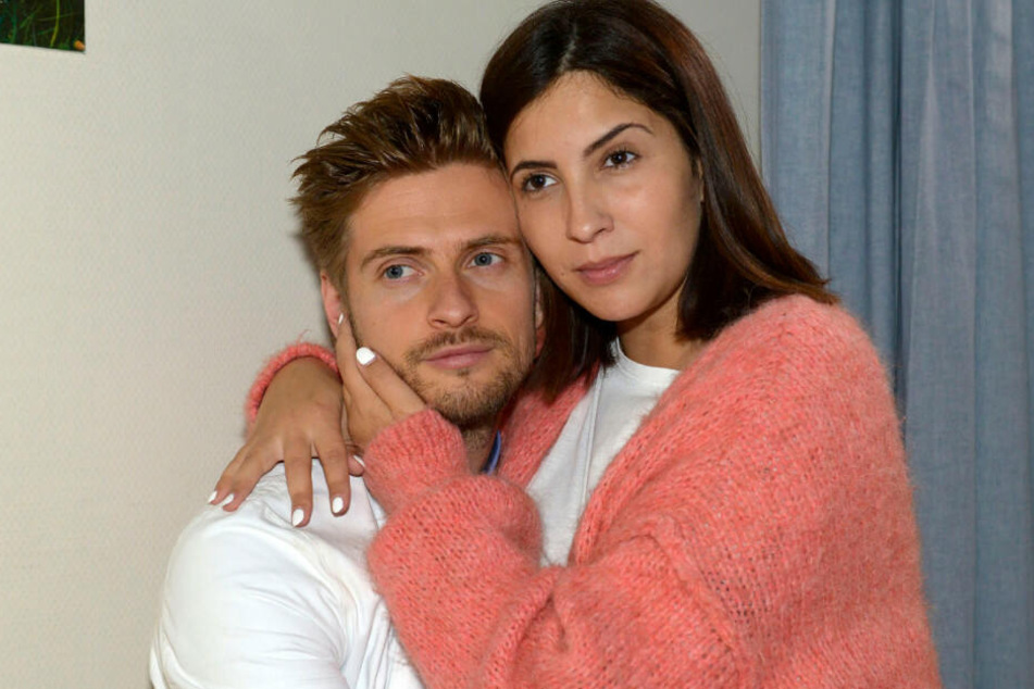 Laura hat Angst, Philip erneut zu verletzen und verlässt die Stadt.