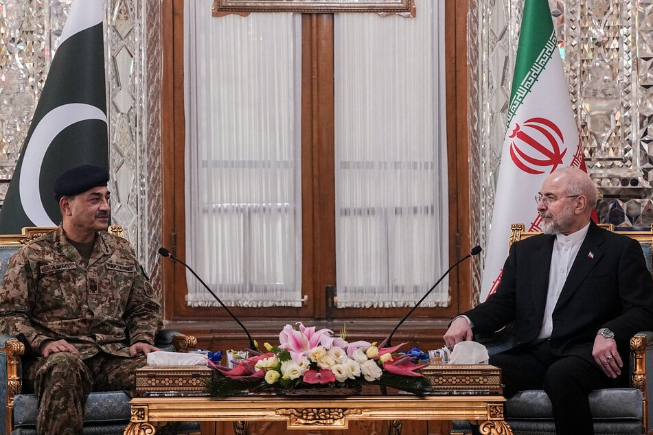 Nahost-Konflikt: Iran warnt USA vor Wirtschaftskrieg - und droht Golfstaaten